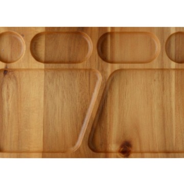 Acacia wood platter Sustainable kitchenware Handcrafted serving dish Eco-friendly home decor Organic wood tableware